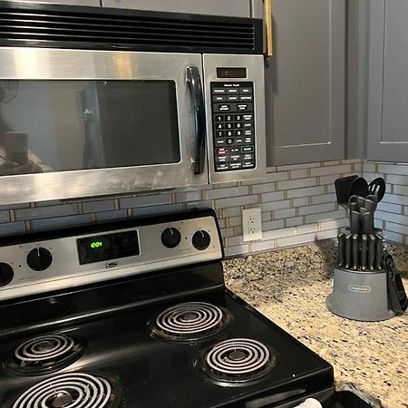 Welcome To The Auc Modern Unit Apartment Атланта Екстериор снимка