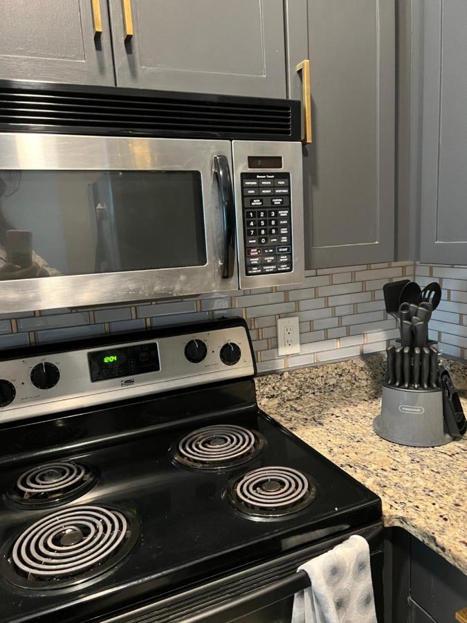 Welcome To The Auc Modern Unit Apartment Атланта Екстериор снимка